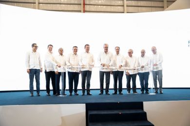    13 Noviembre 2025 
 Grupo Puntacana inaugura el Punta Cana Free Trade Zone: un hito histórico para el desarrollo logístico e industrial de la región 
