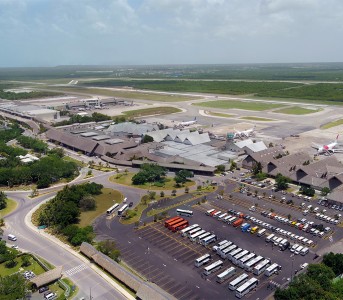 Aeropuerto Internacional de Punta Cana recibe “Reconocimiento Voz del Pasajero” y “Certificación de Higiene y Salud” 