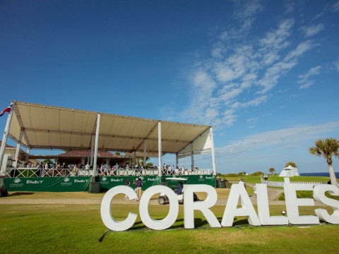 Forbes destaca contribución del Corales Puntacana Championship al posicionamiento del deporte en el país