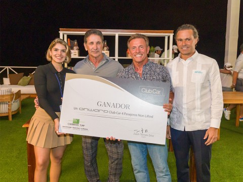 Golfistas profesionales y amateurs compiten en torneo Pro-Am durante la 7ma. edicion del Corales Puntacana Championship